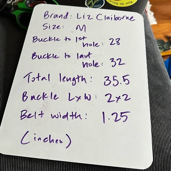 Liz Claiborne Vintage 1995 Brown Leather Classic Belt - Picture 8 of 8